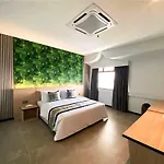 Muar Traders Hotel